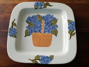 Sarah A. Wright Nantucket Handpainted Flowers In A Basket Floral Platter - 2002 - Picture 1 of 9