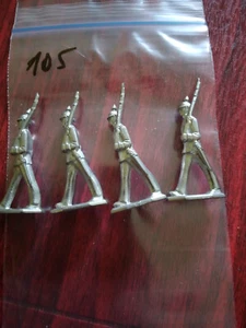 Figuren ca 1:43 4 Zinnfiguren militär historisch unbemalt (105) - Bild 1 von 1