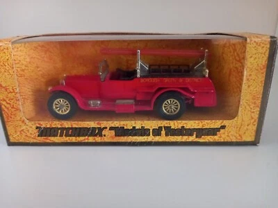 Vintage Matchbox Yesteryear Y-6 Red Rolls Royce Fire Engine Diecast Model - Image 1 of 4