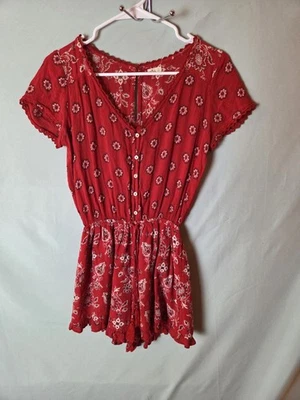 Hollister Short Sleeve Sz S Red Floral Print Bandana Western Ruffle Romper  - Image 1 of 4