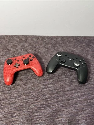 Lote (2) Controladores Inalámbricos Ocean Shadow y Rojo Sin Probar Foto 1 de 4