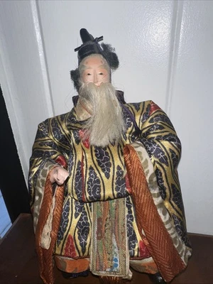 Antigua muñeca Hina masculina de 6,5" sentada japonesa anterior a 1920 como está Foto 1 de 4