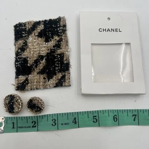 authentic chanel buttons for jacket - Picture 1 of 5