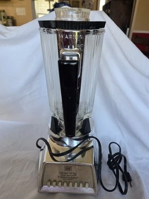 Licuadora Waring Modelo 1134 Pulsador Cromo De Colección con Mango Extraíble **¡PROBADA!** Foto 1 de 4