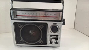 Vintage Realistic Radio Model 12-650A AM FM funktioniert - Bild 1 von 5
