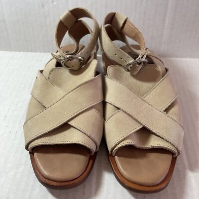 Женские мягкие кожаные сандалии Free People с ремешком на лодыжке плоские размер 7 (37) - Изображение 1 из 4