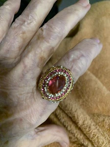 Ring Sz 7.2. Huge Ornate Beautiful In Gold & Red Big Stones & Surrounding White - Picture 1 of 9