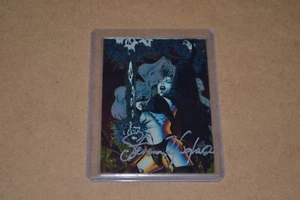TARJETA PROMOCIONAL DE DISTRIBUIDORES DE CROMO LADY DEATH firmada a mano por STEVEN HUGHES - Imagen 1 de 3