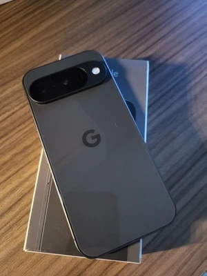 Google Pixel 10 5G Nero 128GB Memoria 12GB Ram Display 6.3" Oled 120Hz Obsidian - Immagine 1 di 2