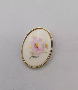 Vintage Flower on Ceramic Gold Tone Edge Pin Brooch - Picture 1 of 3