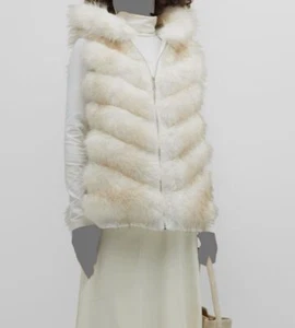 $496 Kelli Kouri Women's White Reversible Faux Fur Hooded Vest Jacket Coat Sz L - Picture 1 of 7