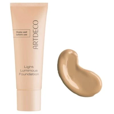 - Light Luminous Foundation 31 Golden Tan - Image 1 of 4