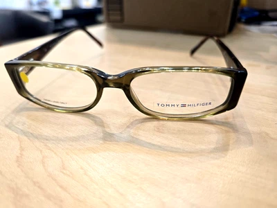 TOMMY HILFIGER - MARCO MUJER - TH 3310 GRN Foto 1 de 2