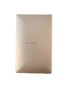 Neutrogena Oil-Free Compact Foundation , Natural Look , Classic Porcelain# 20 - Picture 1 of 3