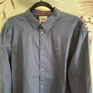 Camicia Tommy Jeans con bottoni slim fit blu uomo XXL - Foto 1 di 7