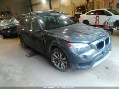 (LOCAL PICKUP ONLY) Passenger Grille Bumper Mounted Base Upper Fits 13-15 BMW X1 Foto 1 de 4