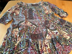 Neu mit Etikett Lascana DAMENKLEID GRÖSSE 8 10 GEBLÜMT BOHO RÜSCHEN - Bild 1 von 7