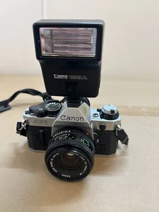 Canon AE-1 analoge Spiegelreflexkamera 35 mm + Objektiv 50 mm + Canon Speedlite 188A - Bild 1 von 5