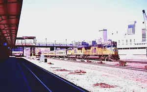 ORIGINALE KODACHROME SLIDE UNION PACIFIC SD-70M #3963 OMAHA, NEBRASKA APRILE 2005 - Foto 1 di 1