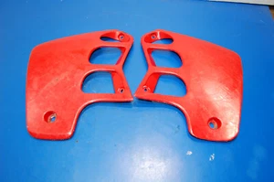 1989 89 CR250R CR125R CR500R OEM LEFT RIGHT GAS FUEL TANK COVERS PLATE LOUVERS - Bild 1 von 12