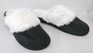 Laura Ashley WM L (8-9) Gray White Slide On Slip On Slippers Fuzzy Warm - Picture 1 of 9
