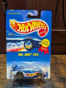 1991 Hot Wheels ERROR Blue/White Card #254 SOL-AIRE CX4 Blue (CC)