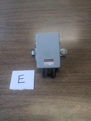 2018 Subaru WRX Fuel Pump Controller Unit 22648AA220 OEM 15-19  - Image 1 of 4