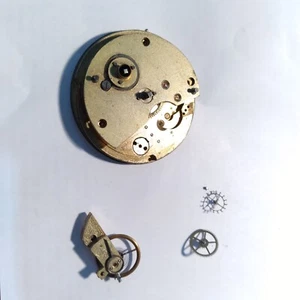 SWISS POCKET WATCH MOVEMENT ANTIQUE KEY WIND FOR REPAIR  B26#17 - Picture 1 of 7