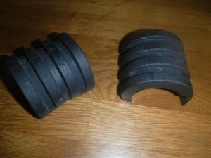 Yamaha Fazer 600 5DM Frame to tank Rubbers - Picture 1 of 2