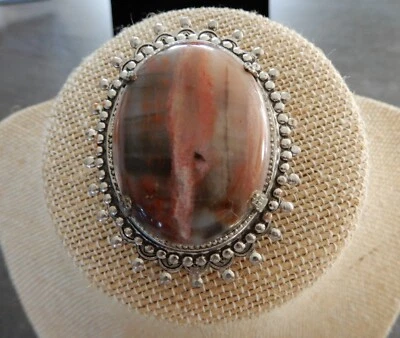 Cierre de corbata grande vintage plateado Bennett Bolo, plateado con ágata roja firmado Foto 1 de 3