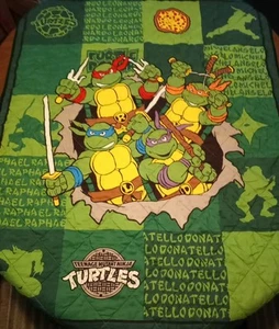 Vintage Teenage Mutant Ninja Turtles Decke Quilt 42”x58” doppelseitig TMNT - Bild 1 von 10