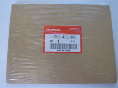 Honda CBX Gasket Left side behind Oil Filler/Gear Selector 11395-422-306 OM29 - Image 1 of 2
