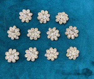Set 11 bottoni strass vintage fiore argento vaso metallo 1" - Foto 1 di 4