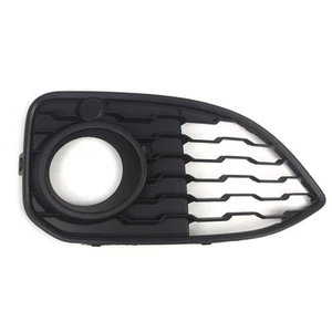 Bumper Mounted Right Front Fog Lamp Frame for BMW 1 Series Cars and SUVs - Picture 1 of 9