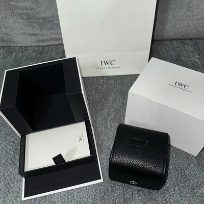 IWC Schaffhausen Watch Box Full Set - Image 1 of 4