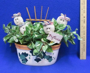 Pigtunia Pig Flower Pot English Ivy Arrangement Oval Terracotta Handpainted Pot - Picture 1 of 3