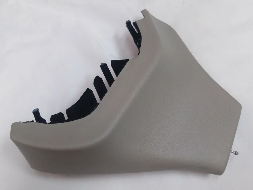  Mercedes C CLASS Coupe Instrument Panel Trim Lower Passenger Side Quartz - Imagem 1 de 4