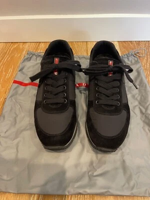 ZAPATILLAS PRADA PARA HOMBRE NEGRAS GAMUZA/NAILON UK (PRADA) TALLA 8 Foto 1 de 4