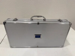 18-teiliges Edelstahl BBQ Grill Set mit Koffer - Ford Logo - Bild 1 von 6