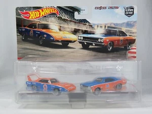 Hot Wheels Car Culture 2 Pack - 1970 Plymouth Superbird and 1970 Roadrunner - Imagen 1 de 10
