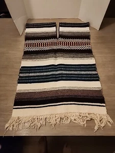 VINTAGE MEXICAN SERAPE PONCHO WESTERN HIPPIE  - Picture 1 of 6