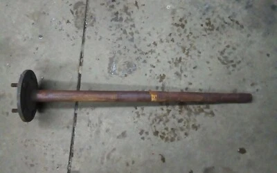 Eje trasero Dodge D-100 1984-1989  Foto 1 de 3