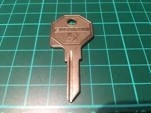 Alfa Romeo Spider Bj. 1970-80 Tür-Kofferraum Schlüsselrohling Silcal AR15, SAFE - Bild 1 von 2