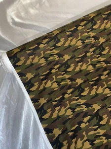 Tela 100% algodón estampado camuflaje ejército 1 mtr... 45” ancho, artesanía, vestido, guardería - Imagen 1 de 6