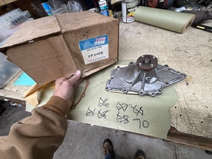 TRW FP1400 WATER PUMP    9w 1967 1970 BUICK 400 430 455 V8 - Picture 1 of 4