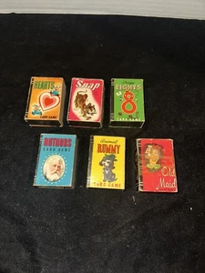 Vintage Whitman Spielkartenspiele Miniaturgröße 2 1/2”x 1 3/4” Druckknopf, Herzen - Bild 1 von 4