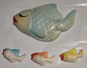 Vintage 60’s school of Blue Fish Novelty Chalkware Wall Hanging - Picture 1 of 4