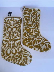 Paar 2 Creative Co-Op Urlaub Stoff filigran gold/creme Strümpfe 20" Höhe Neu mit Etikett! - Bild 1 von 7