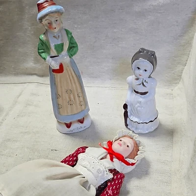 Lote 3 muñecas antiguas victorianas vintage de porcelana bisque para mujer Segunda Guerra Mundial Foto 1 de 4