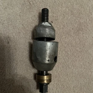 ORIGINAL MERCEDES BENZ VORNE LCA BUCHSE AUS-/EINBAU WERKZEUG A202589004300 - Bild 1 von 2